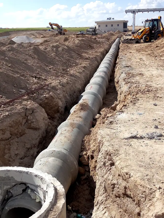 Ankara altyapı hattı açık hendekte boru döşeme ve rögar bağlantısı