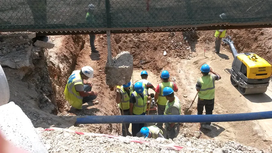 İçme suyu hattı boru döşeme çalışmasından gerçek saha karesi