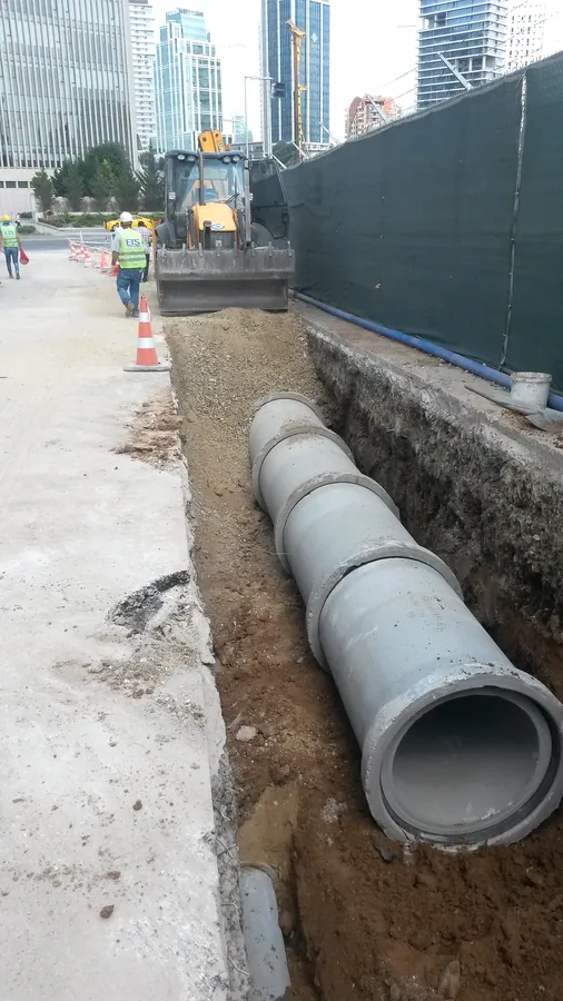Kanalizasyon hattı beton boru ve saha çalışması